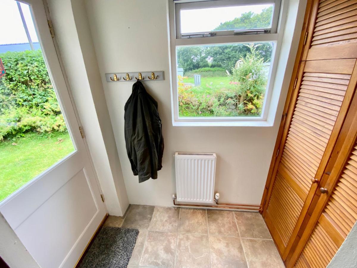 Cosy Cottage - Whitchurch, Solva Exterior photo